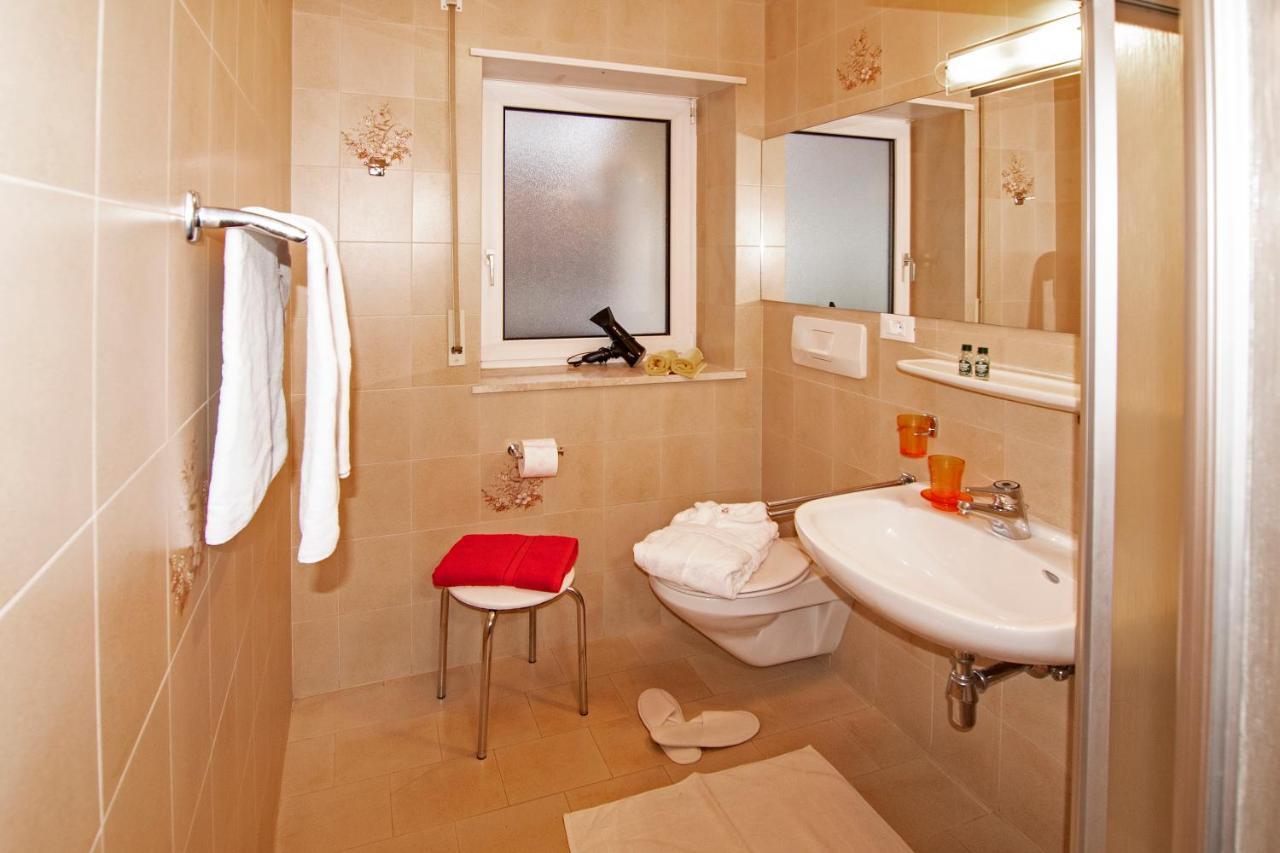 Alpina Residence นาตูร์โน ภายนอก รูปภาพ